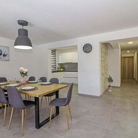 Natascha In Pamici - Haus Fuer 6 Personen Villa Žminj Екстериор снимка